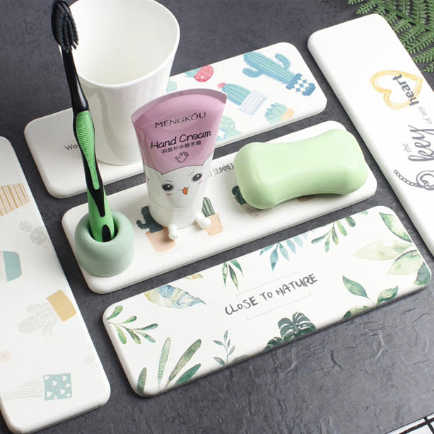 Wall - Mounted Fabric Hanging Organizer - Dear Eastern Lynn